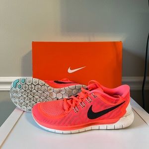 Nike Free 5.0 hot lava size 8.5 worn